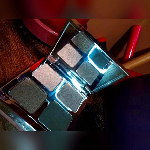 IL MAKIAGE (Game Changer) - Color Boss Squad Eyeshadow Palette - Picture 9 of 12